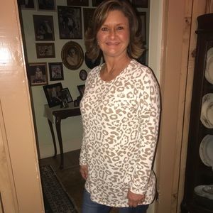 Boutique Leopard Top